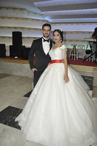 DÜNYAEVİNE GİRDİLER…