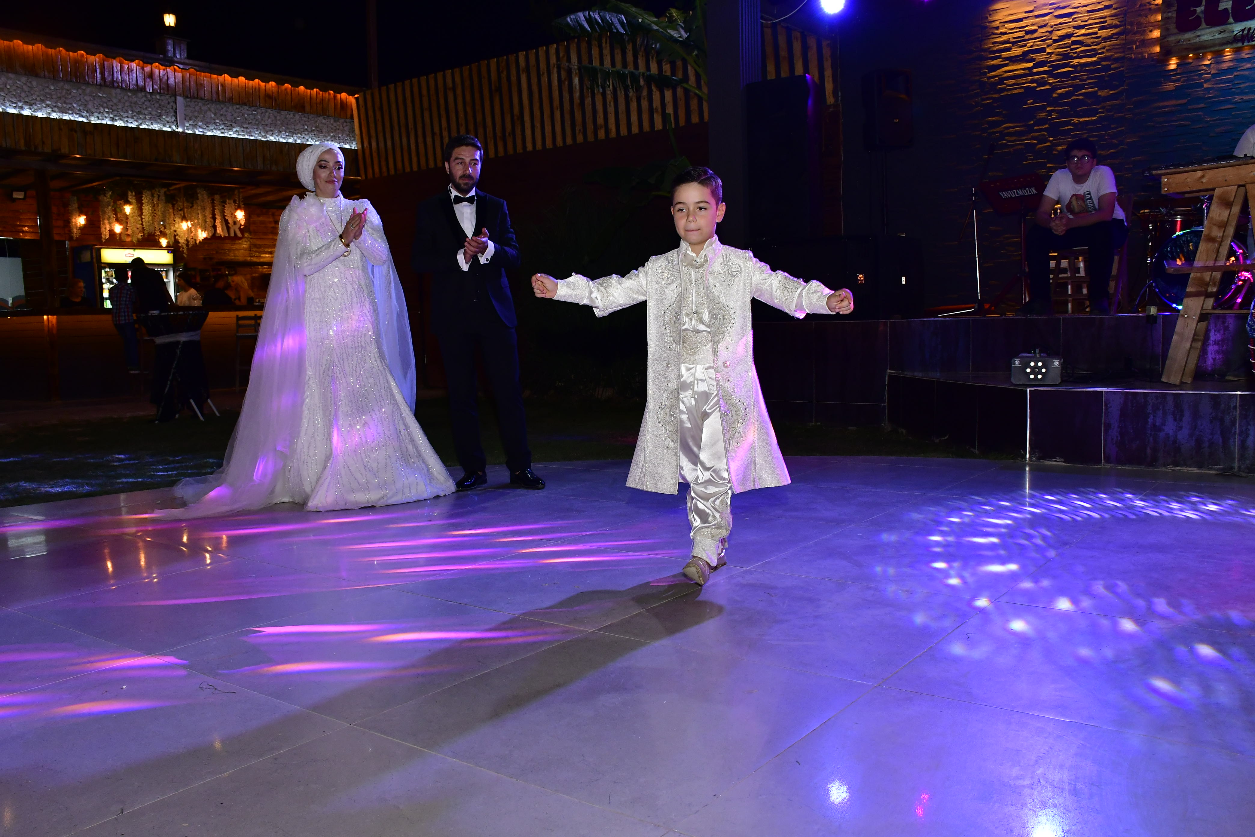 YUSUF EYMEN ERKEKLİĞE ADIMINI ATTI