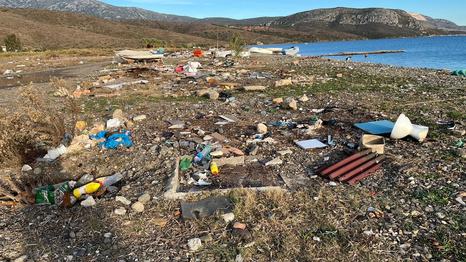 Karaburun Belediyesi Uyuyor Mu?