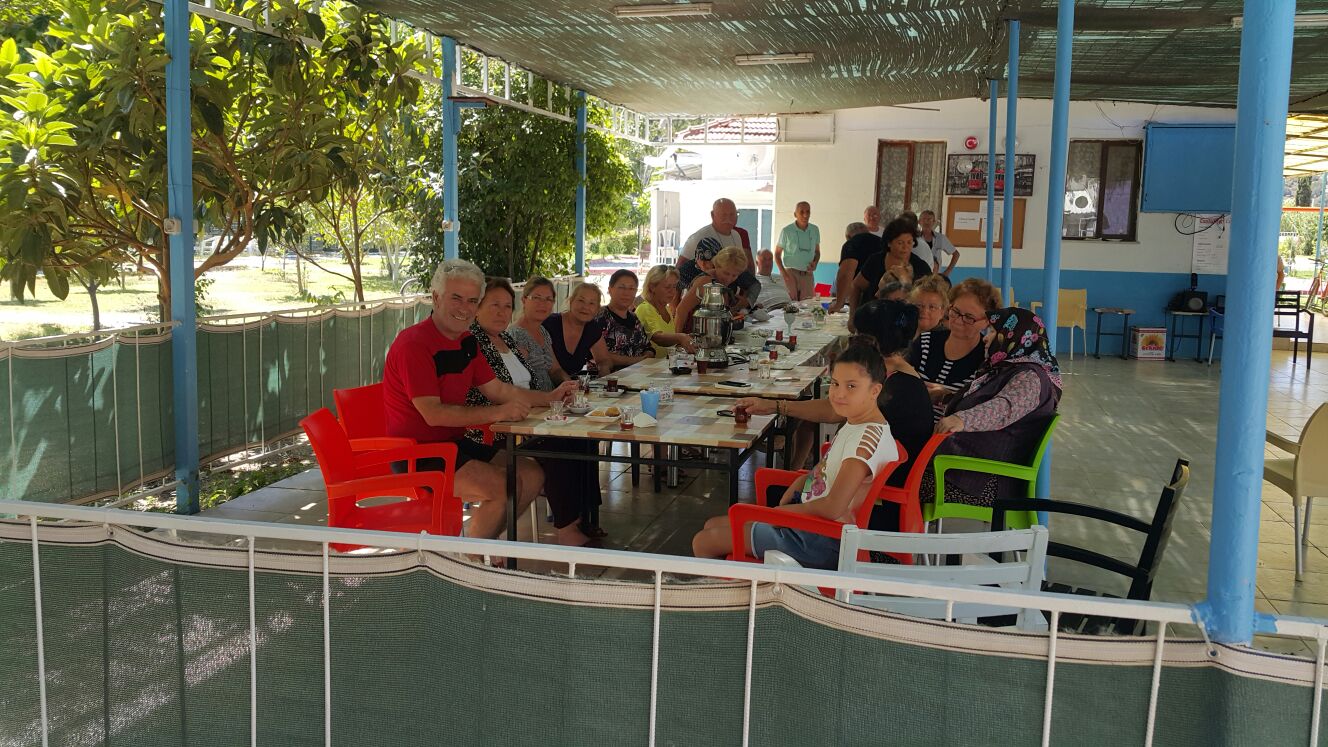 Karaburun'da 'Yazlık' bayramlaşması