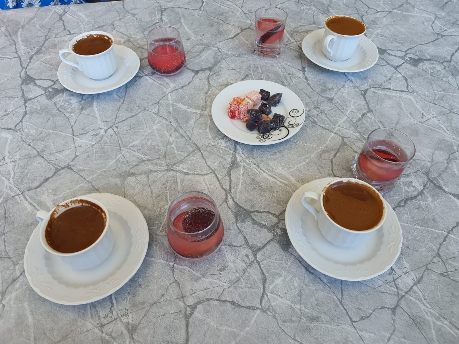 Salih Erkek Yazdı...