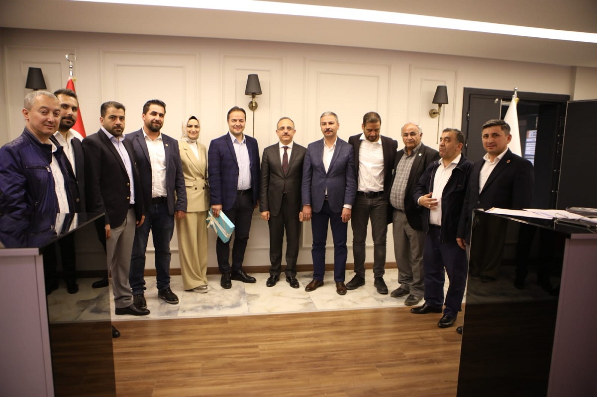 Başkan Sürekli, teşkilatı dinliyor