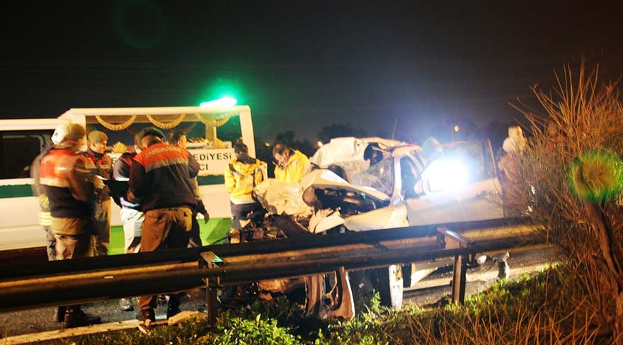 Hukuk öğrencileri kaza yaptı: 3 ölü, 1 yaralı