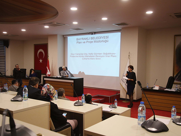 Bayraklı'nın altı mahallesinde imar uygulamaları durdu