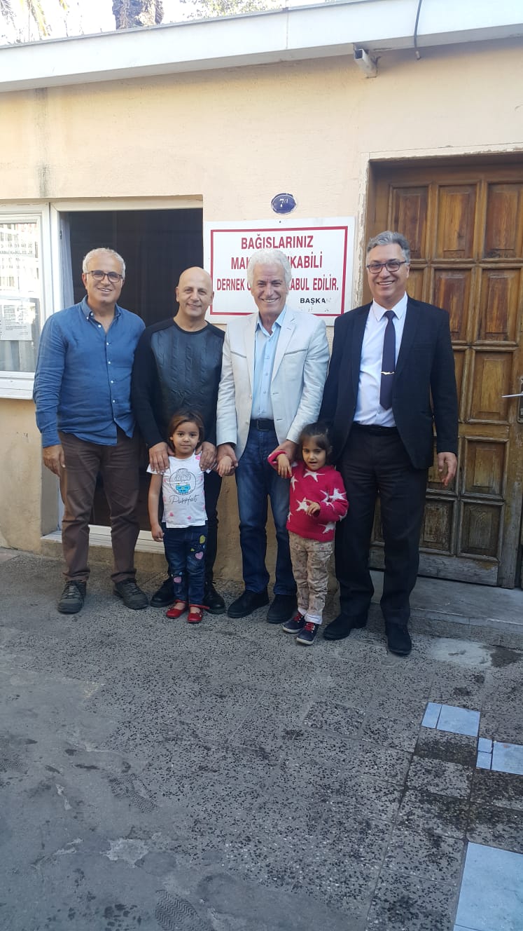 YARALARA MERHEM OLUYORLAR…