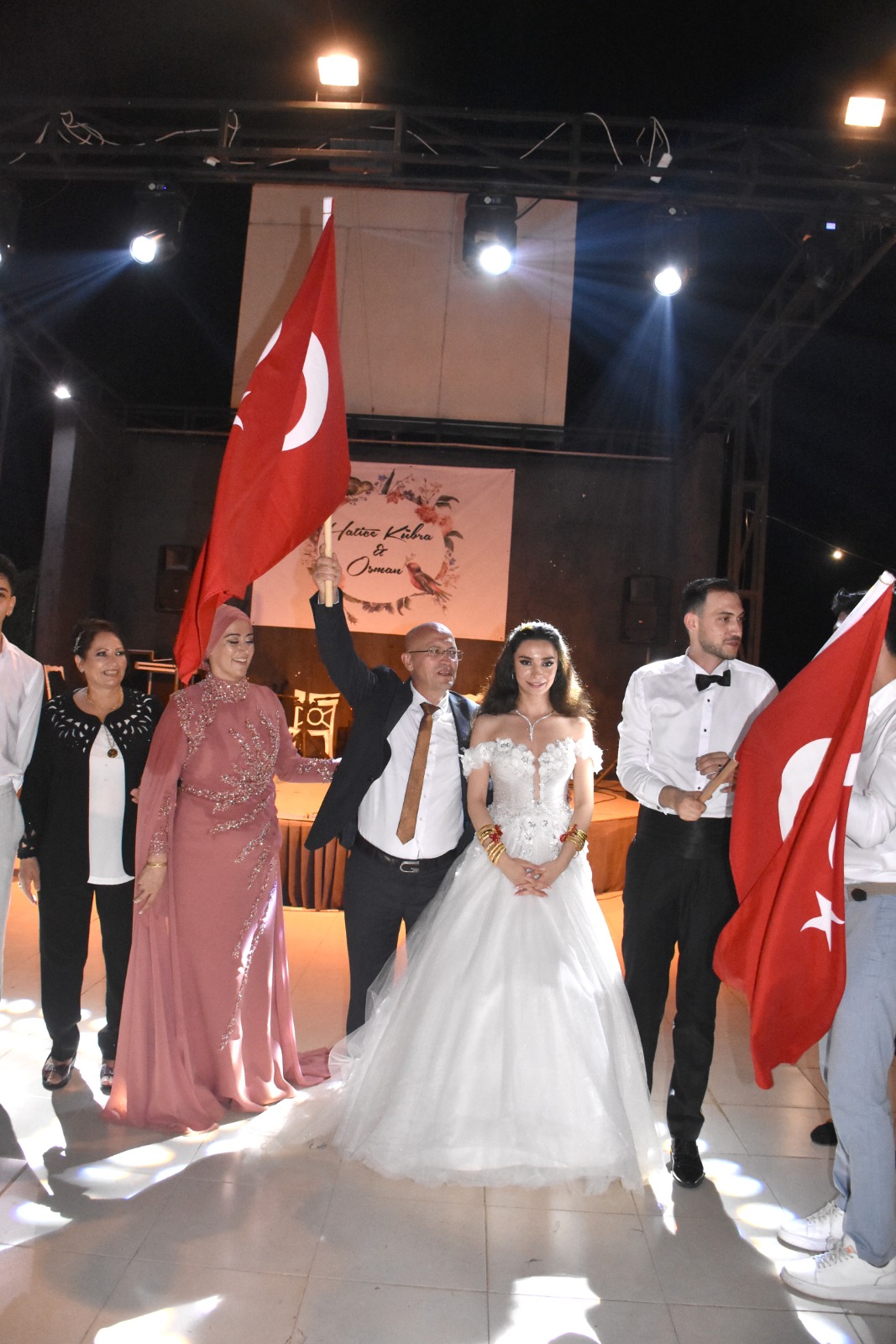 Aksoy ve Yeşil ailelerinin mutlu günü