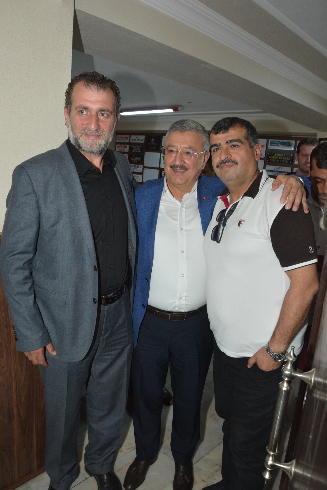 Erzurum ve Mardinliler'den Nasır'a tam destek