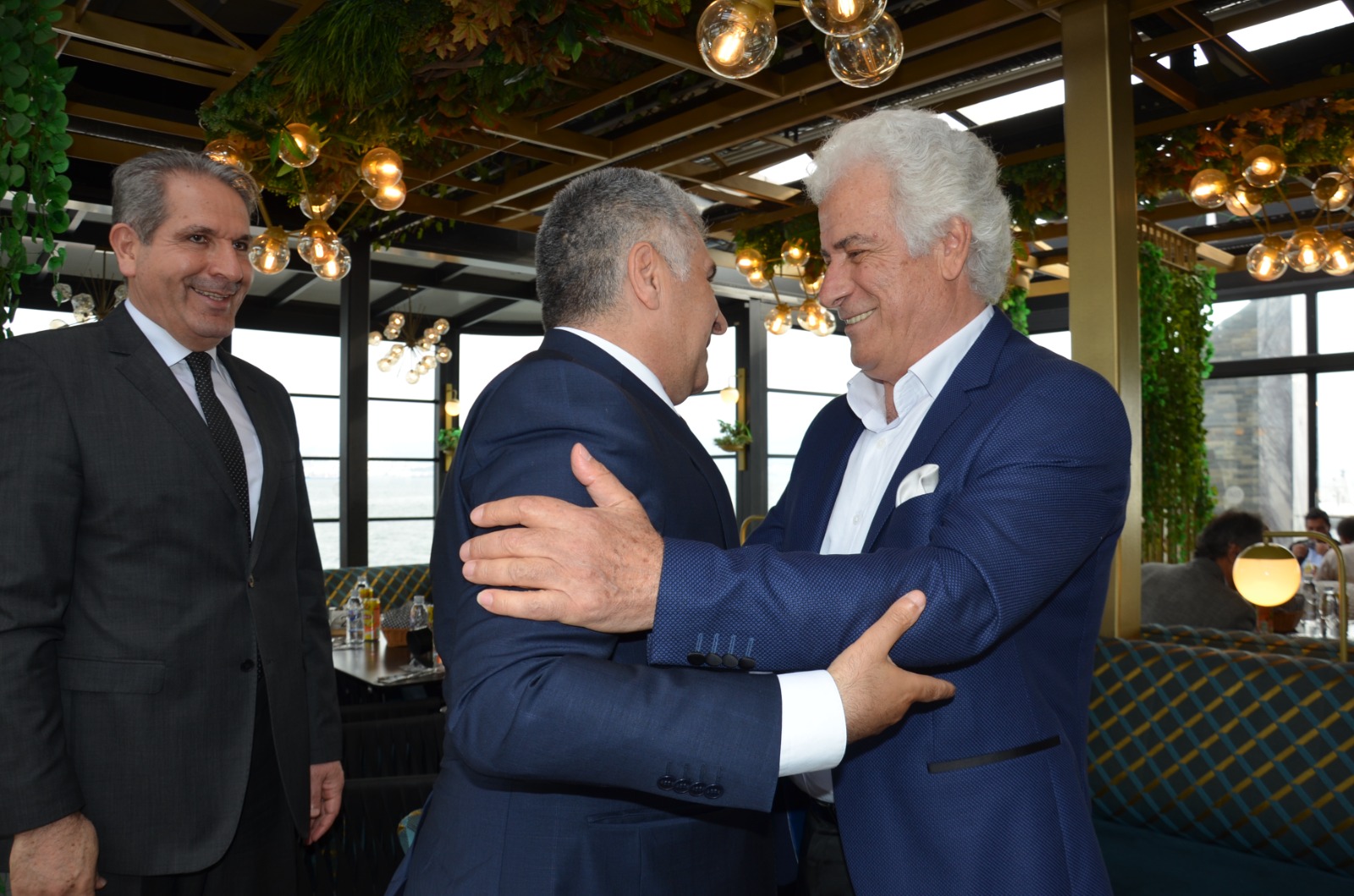 Salih Erkek'in kaleminden...