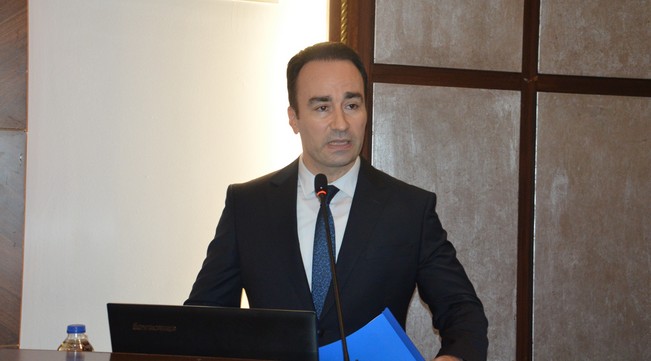 Vali Köşger'den İzmir'in narkotik raporu: Yaygın kullanım vurgusu!