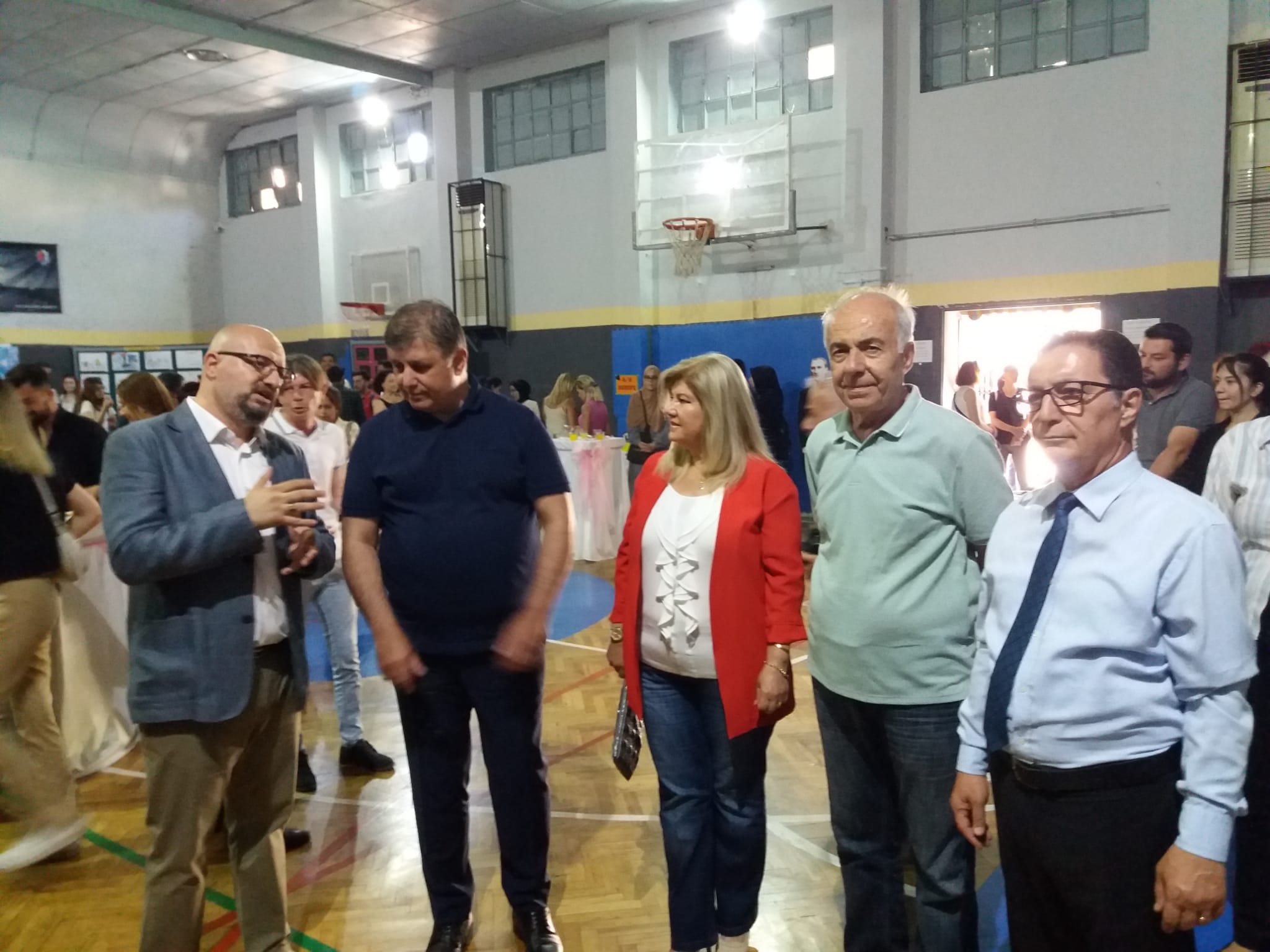 Karşıyaka'da 'Sanatla Okuyorum' sergisi