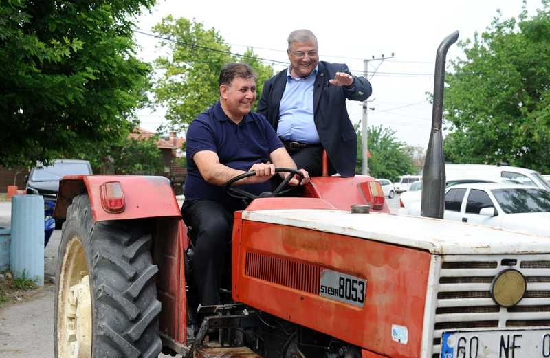 Sındır ve Tugay, bolluğa kepçe salladı