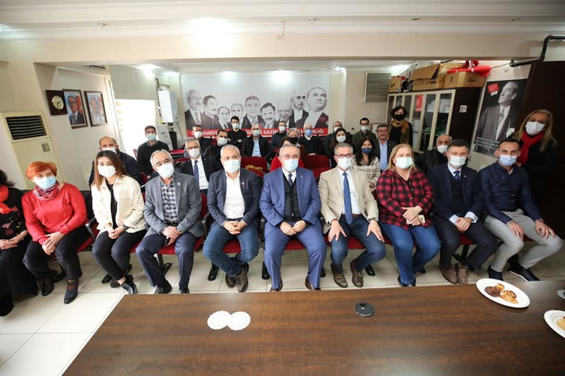 CHP Gaziemir'de dikkat çeken ziyaret