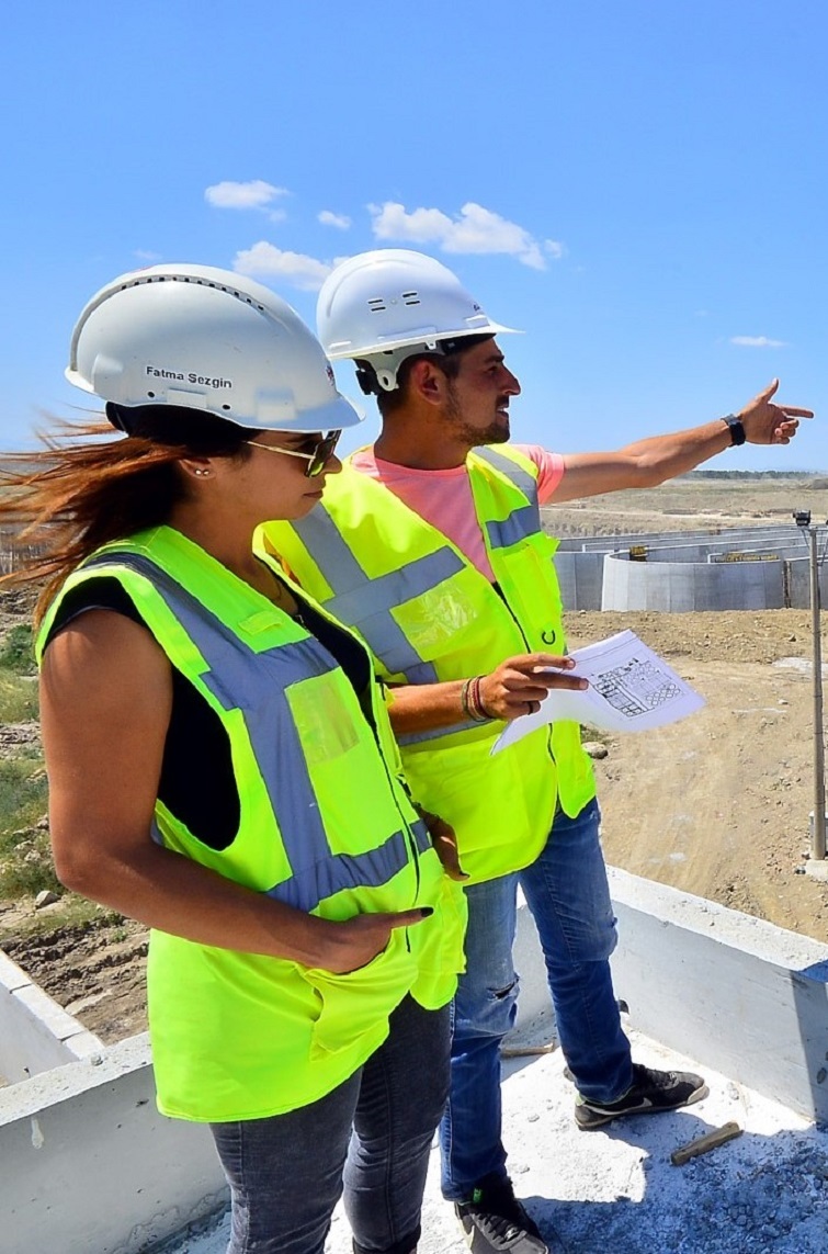 İzmir Büyükşehir Belediyesi'nden Yeni Mezunlara İş İmkanı