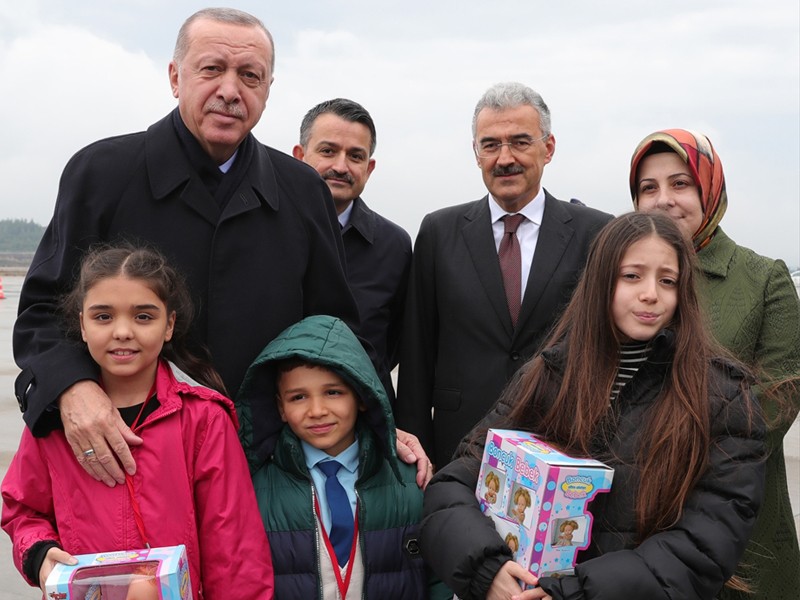 Cumhurbaşkanı Erdoğan İzmir'e geldi