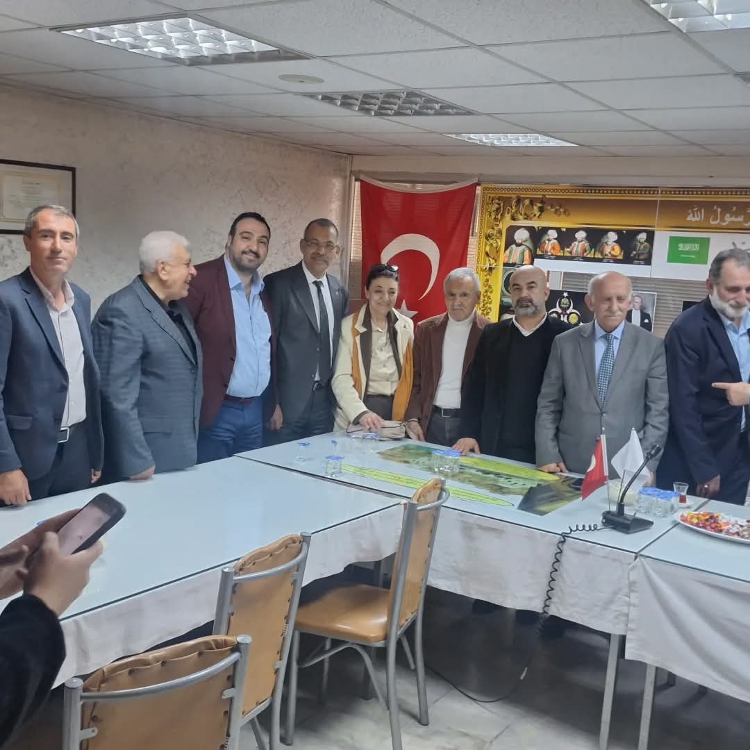 İzmir'de Yaşayan Mardinliler Bayramlaşma Merasiminde Bir Araya Geldi