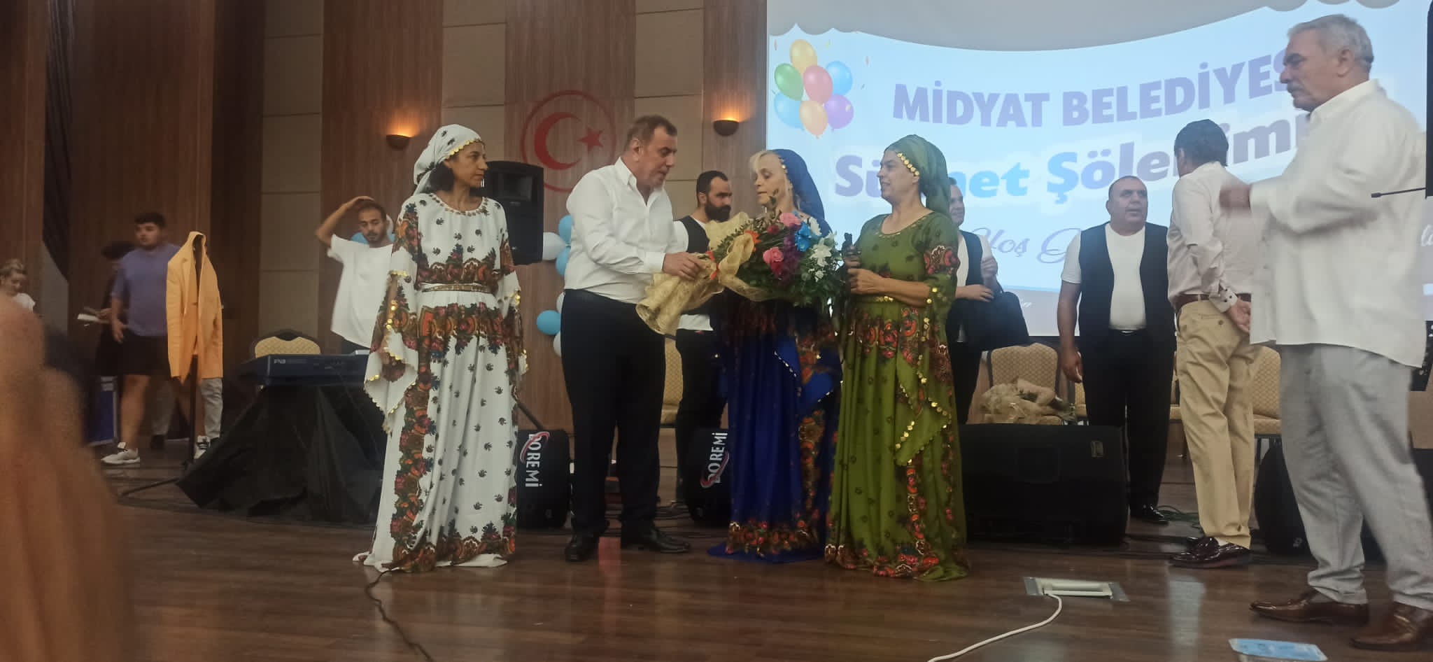 Siz Yalnız Değilsiniz Biz Buradayız Gönüllü Grubu'ndan Mardin Midyat'ta sünnet şöleni