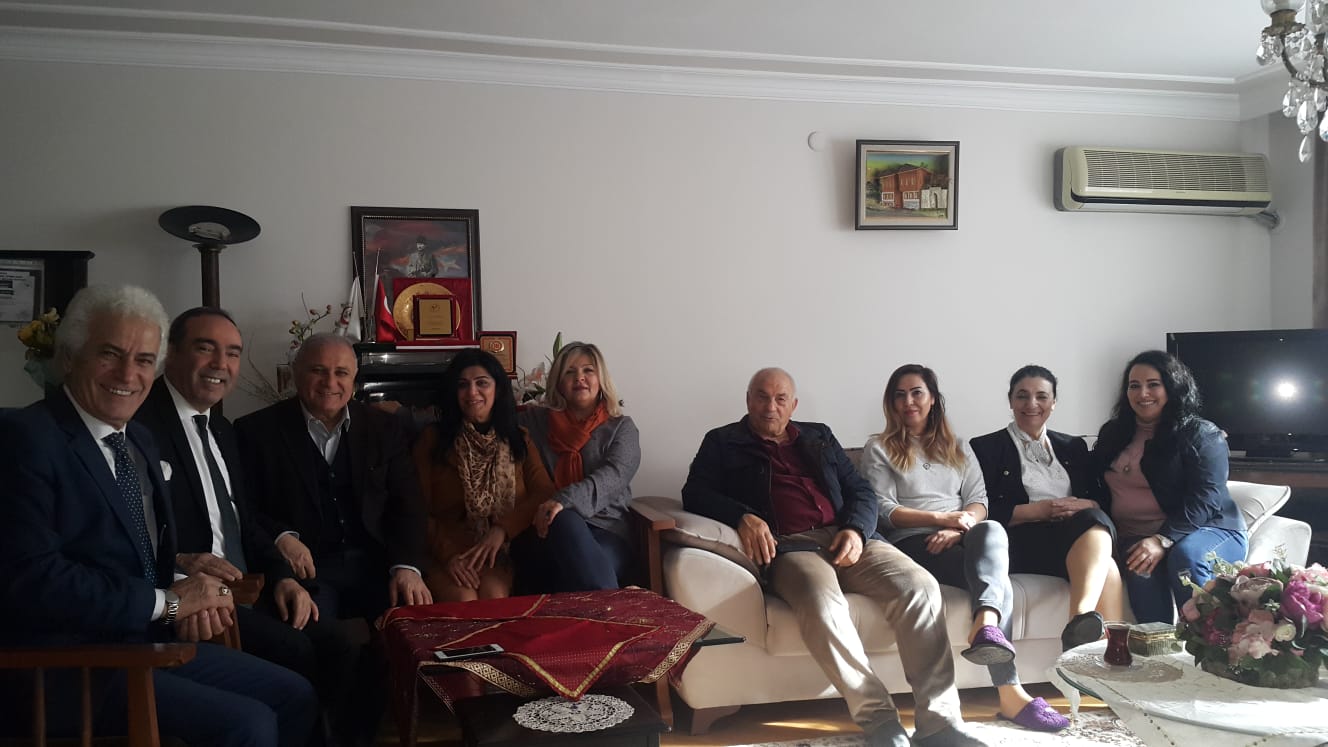 İZMİR İÇİN BULUŞTULAR