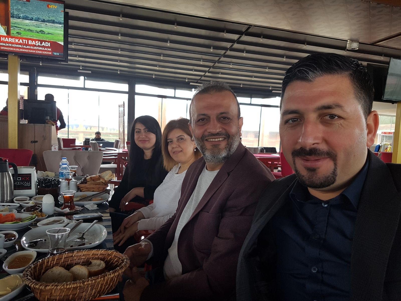 AİLECE BİRARAYA GELDİLER