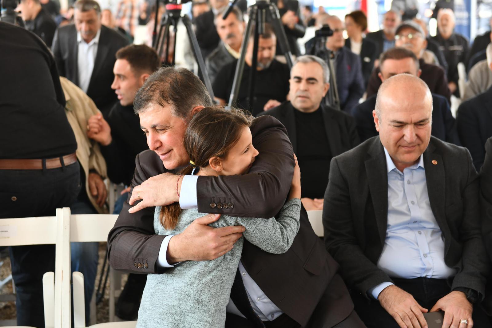 Başkan Tugay: Kentin geleceğini de planlamak adına önemli çalışmalar yaptık