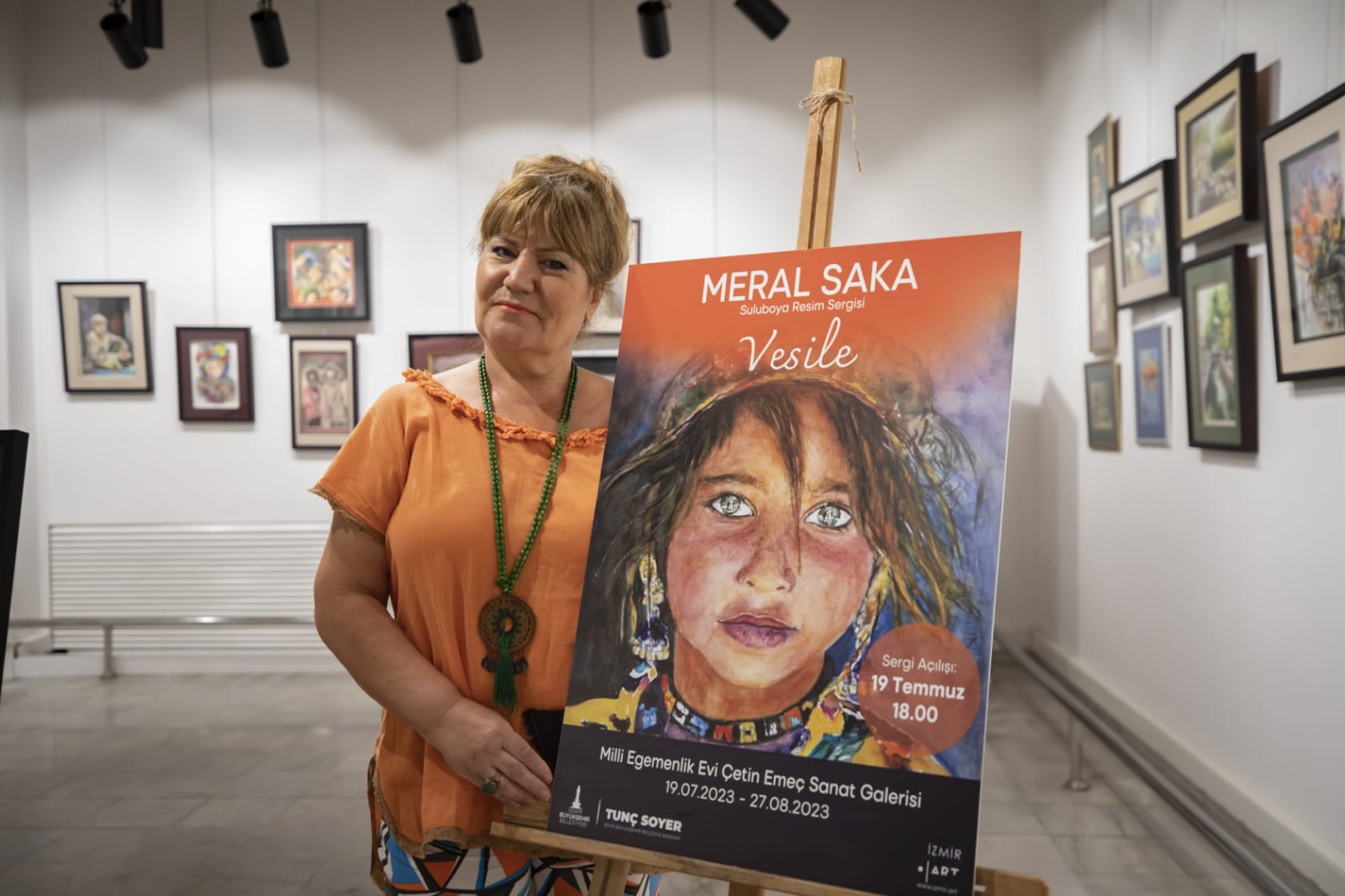 MERAL SAKA’NIN “VESİLE’Sİ” BÜYÜK BEĞENİ TOPLADI