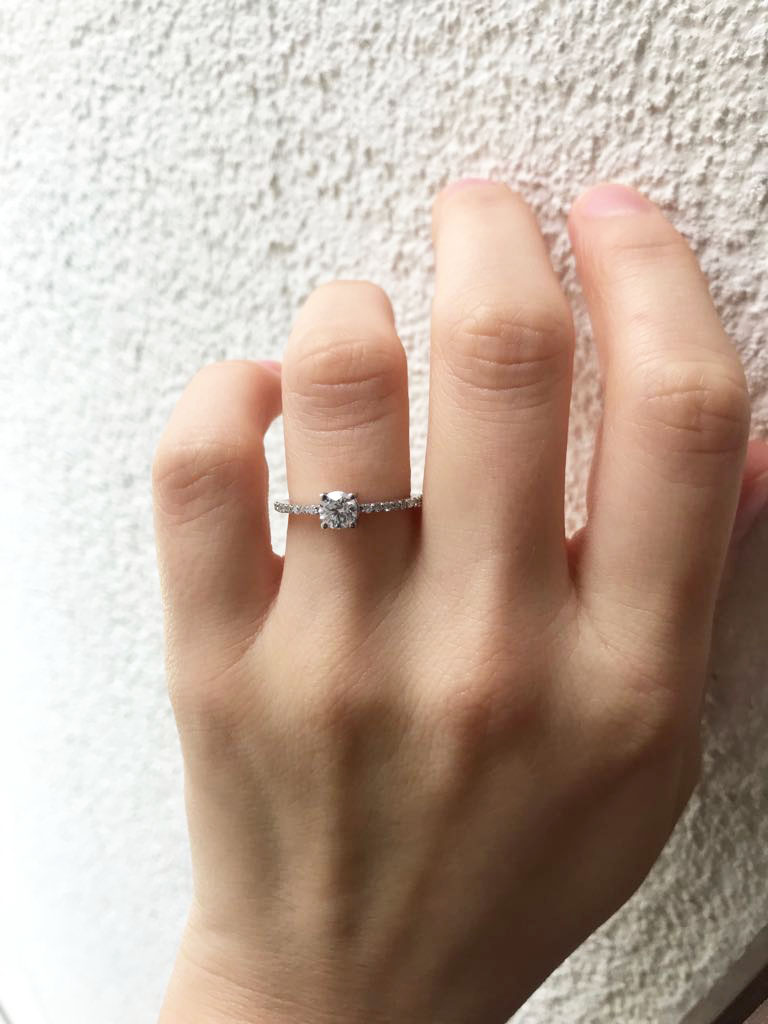 Pırlanta ve Elmas Yüzüklerde %50 İndirim