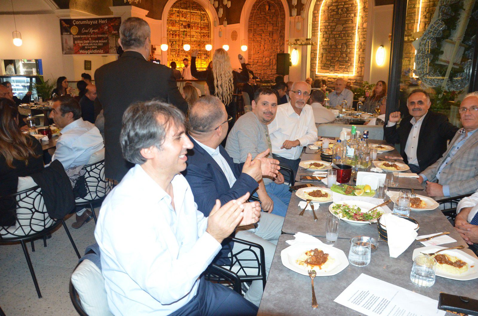 İzmir’de Yaşayan Çorumlu’lardan Gönül Köprüsü Buluşması