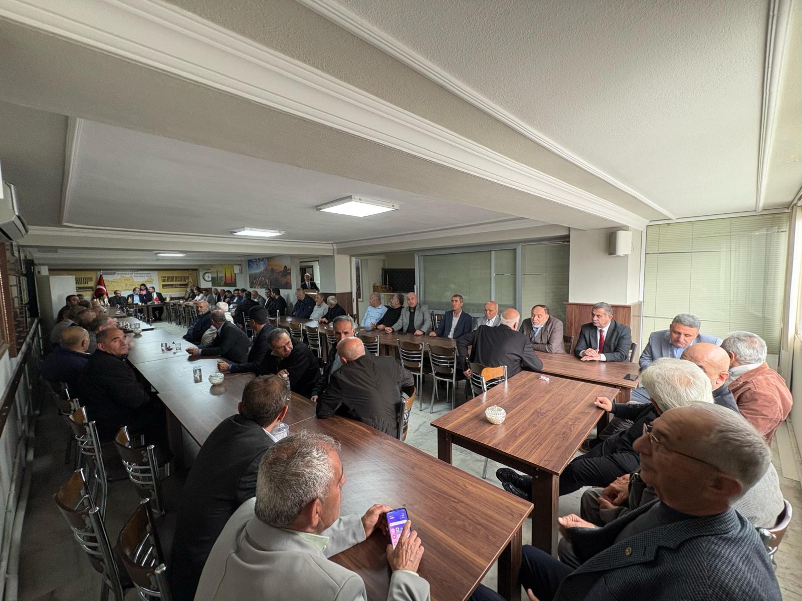 İzmir'de Yaşayan Mardinliler Bayramlaşma Merasiminde Bir Araya Geldi