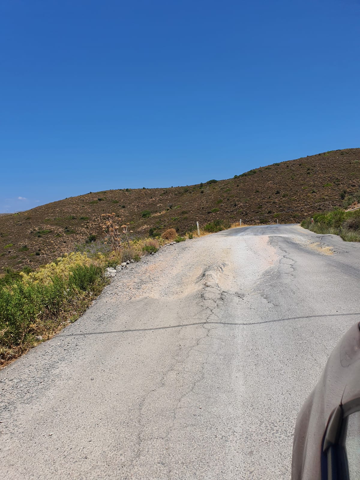 BiRiLERi BUNLARI DURDURSUN!