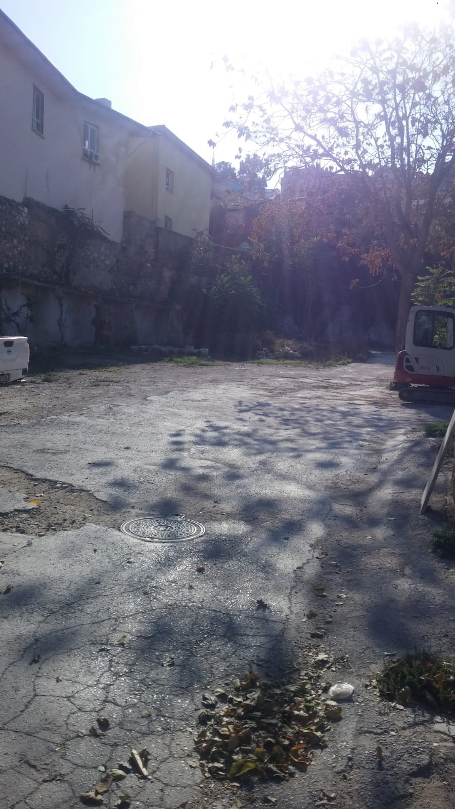 500 Öğrenciye 100 Metrelik Okul Bahçesi!