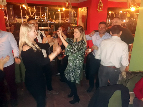 YILLAR MEYHANESİ'NDE MUHTEŞEM YILBAŞI EĞLENESİ