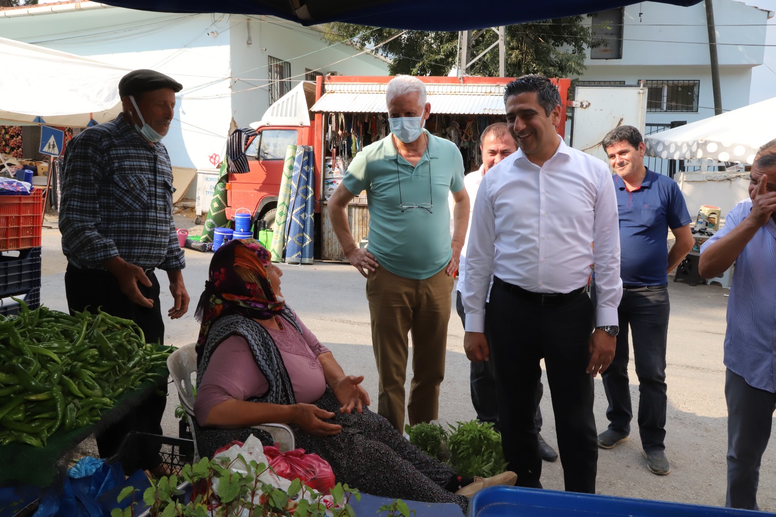 Başkan Kayalar’dan 10 Saatte 10 Mahalle Ziyareti