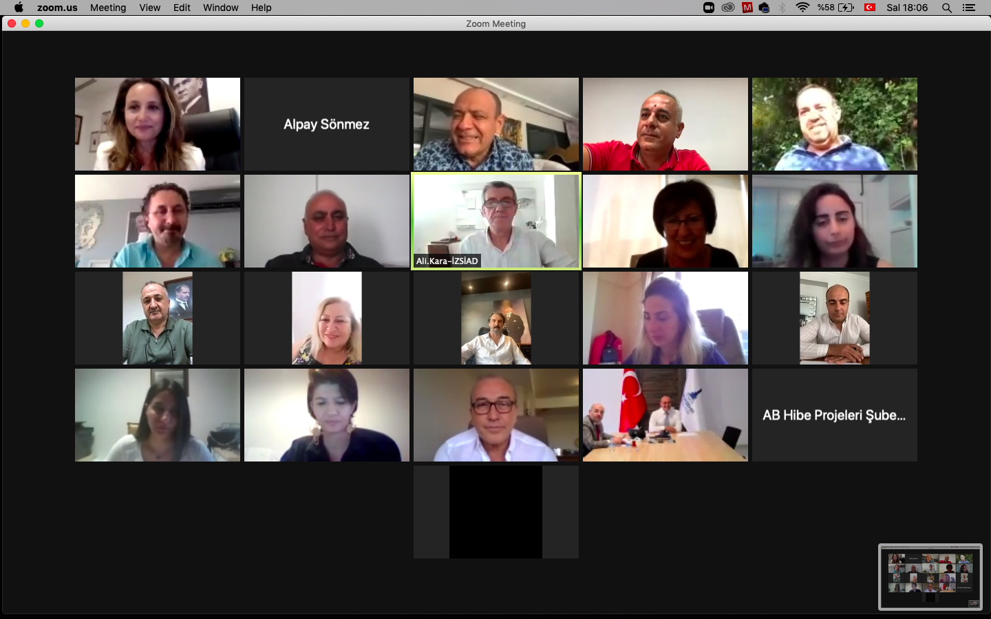 Soyer, İZSİAD üyeleri ile buluştu