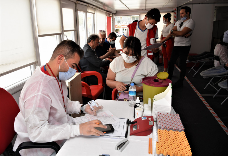 Başkan İduğ'dan Türk Kızılay'ına destek