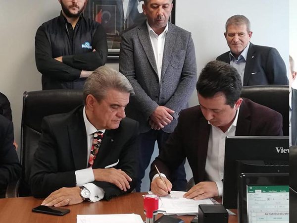 İYİ Partili Çıray'ın ağabeyi, AK Parti'den İzmir aday adayı