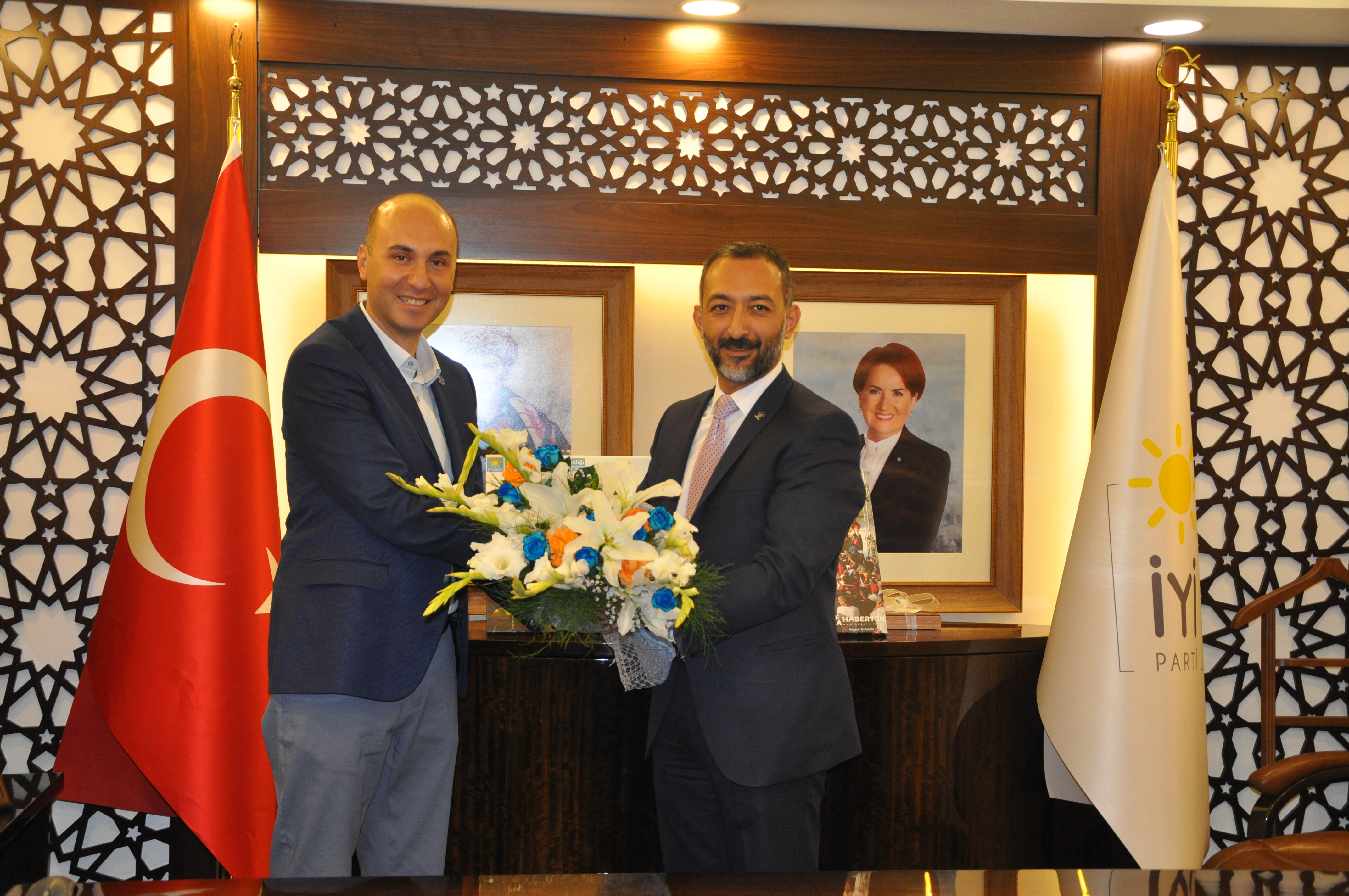 AK Parti'de Şengül mevkidaşlarını ziyaret etti! Başkanların seçim tahminleri