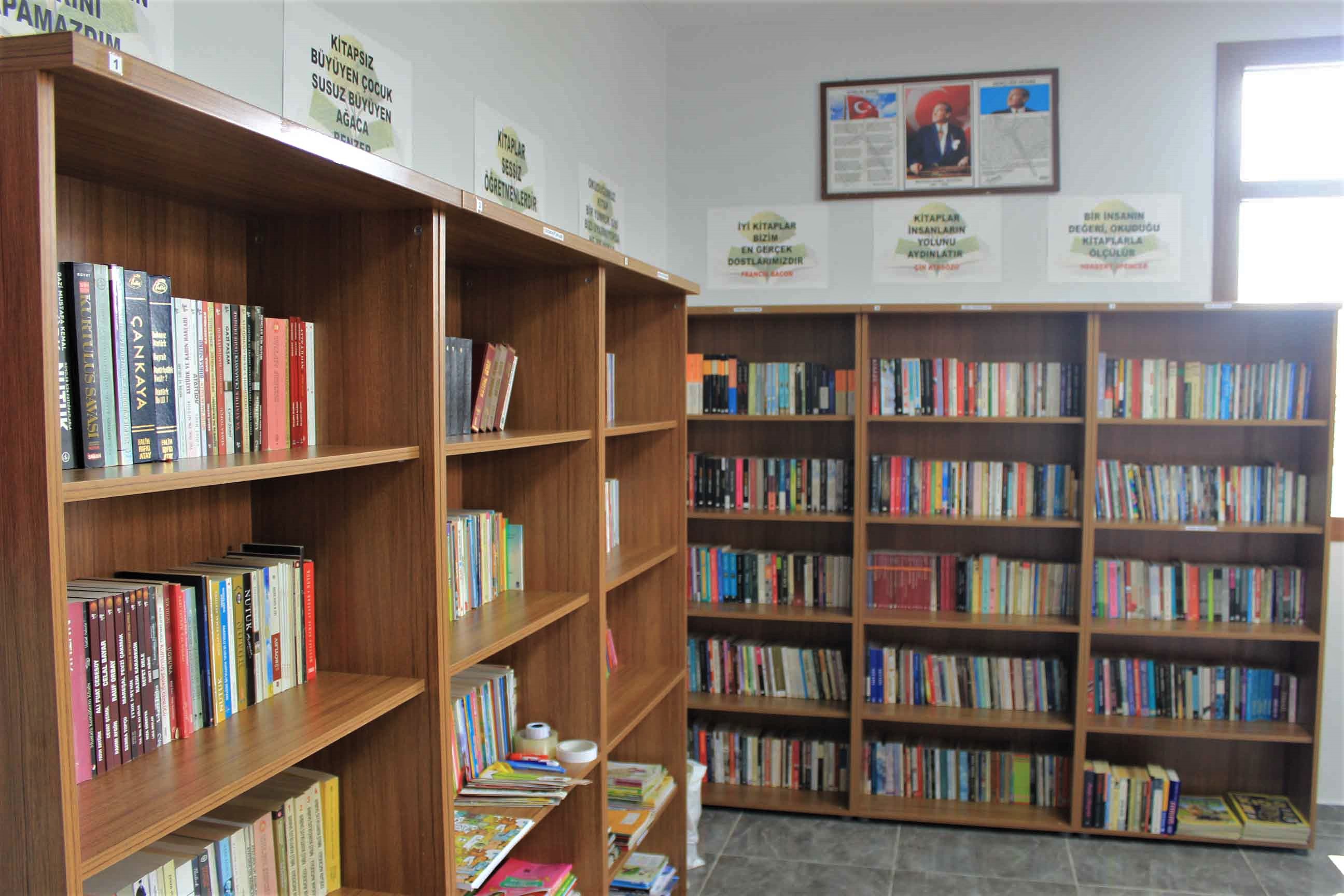 KEMALPAŞA BELEDİYESİ İLÇEYE YENİ BİR KÜTÜPHANE DAHA KAZANDIRDI