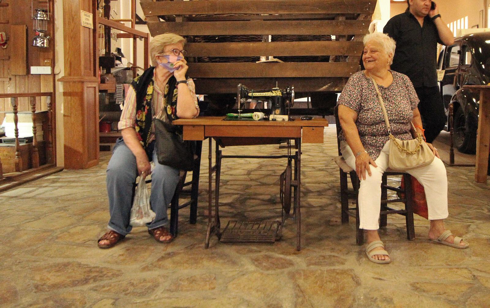 Karşıyaka Belediyesi'nden çınarlara hizmet hamlesi