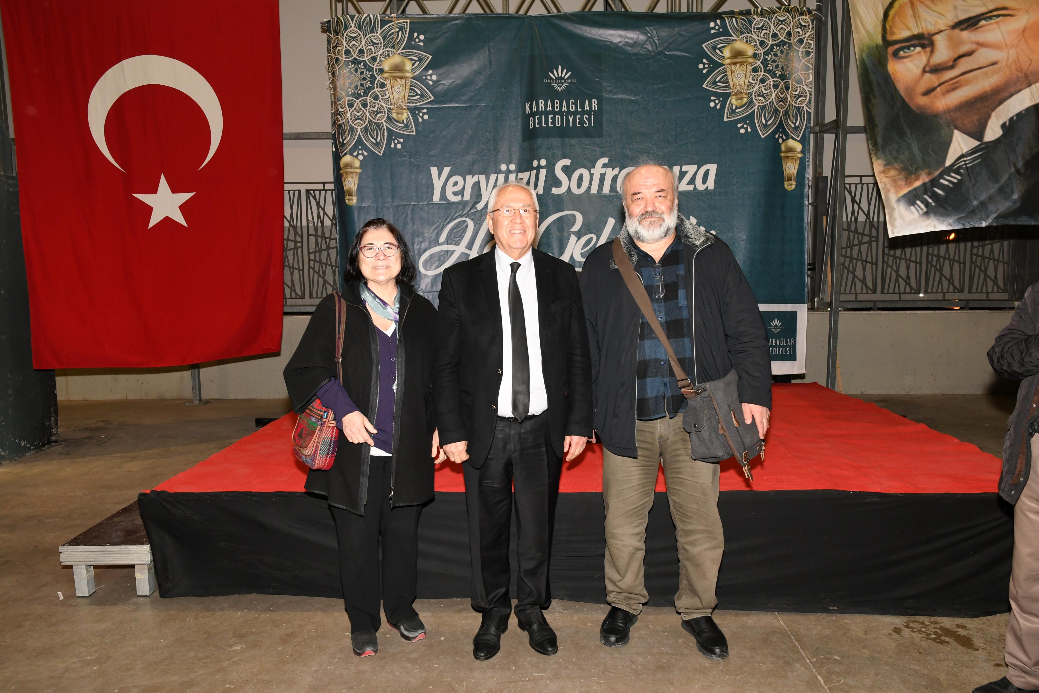 Yeryüzü Sofrası Karabağlar'da kuruldu