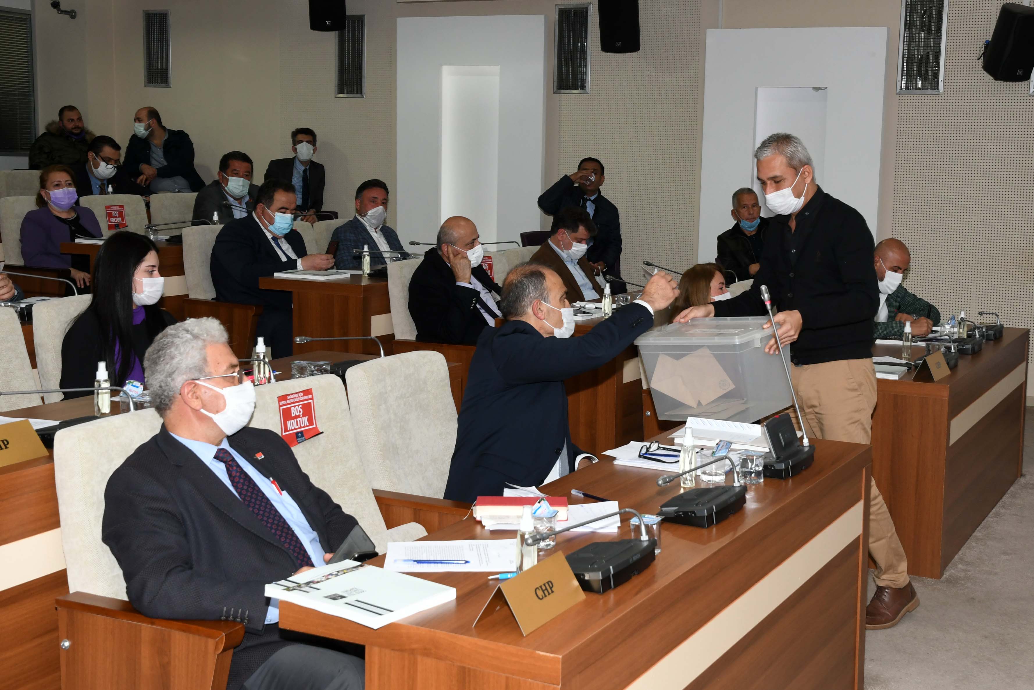 Karabağlar Gençlik Merkezi’ne “Atatürk” adı verildi