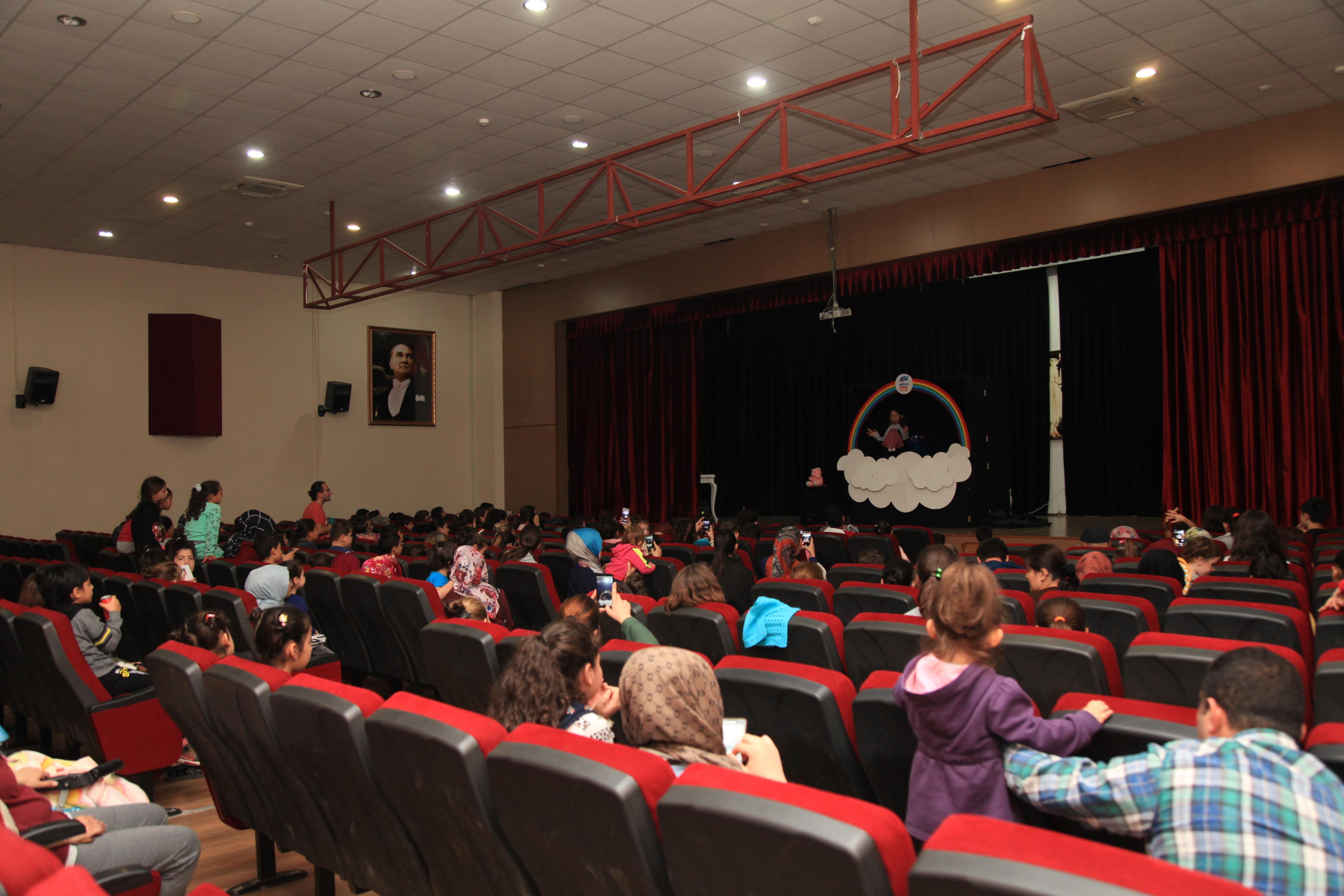 Karabağlar’da dolu dolu yarıyıl tatili