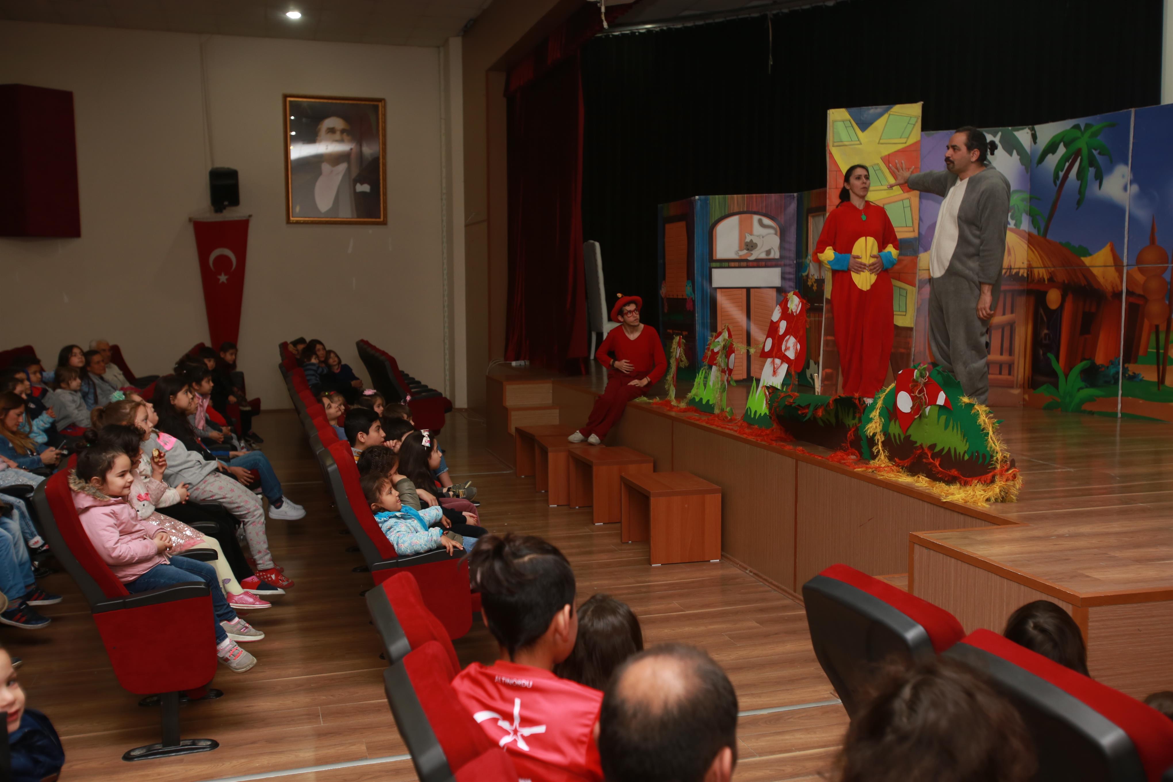 Karabağlar’da dolu dolu yarıyıl tatili