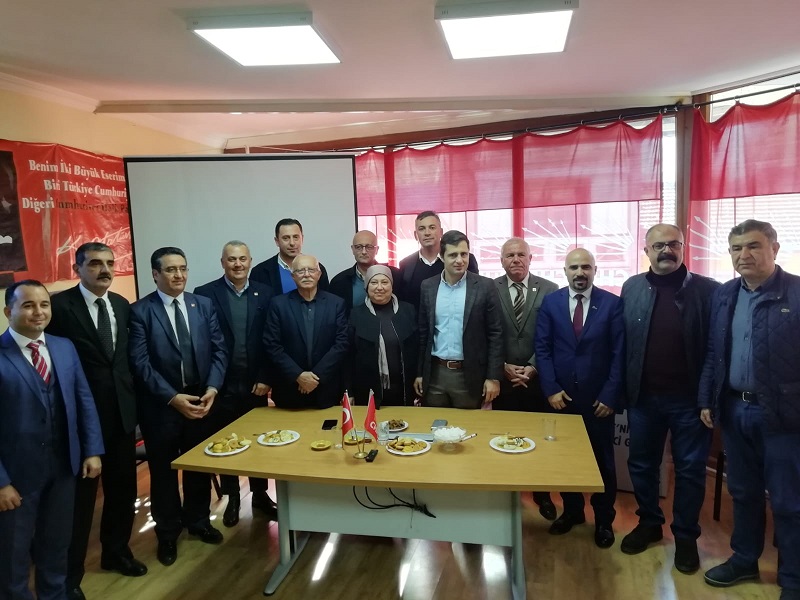 CHP'li Yücel'den Zeybekci'ye yanıt: Tek derdimizi yemek sanıyorlar