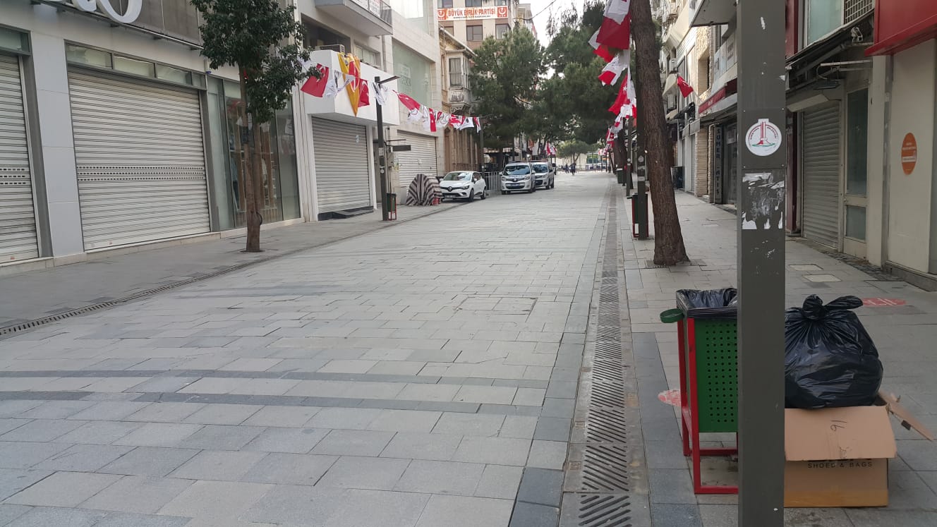 BAYRAKLI NEFES ALDI! KARŞIYAKA ESNAFI PERİŞAN!