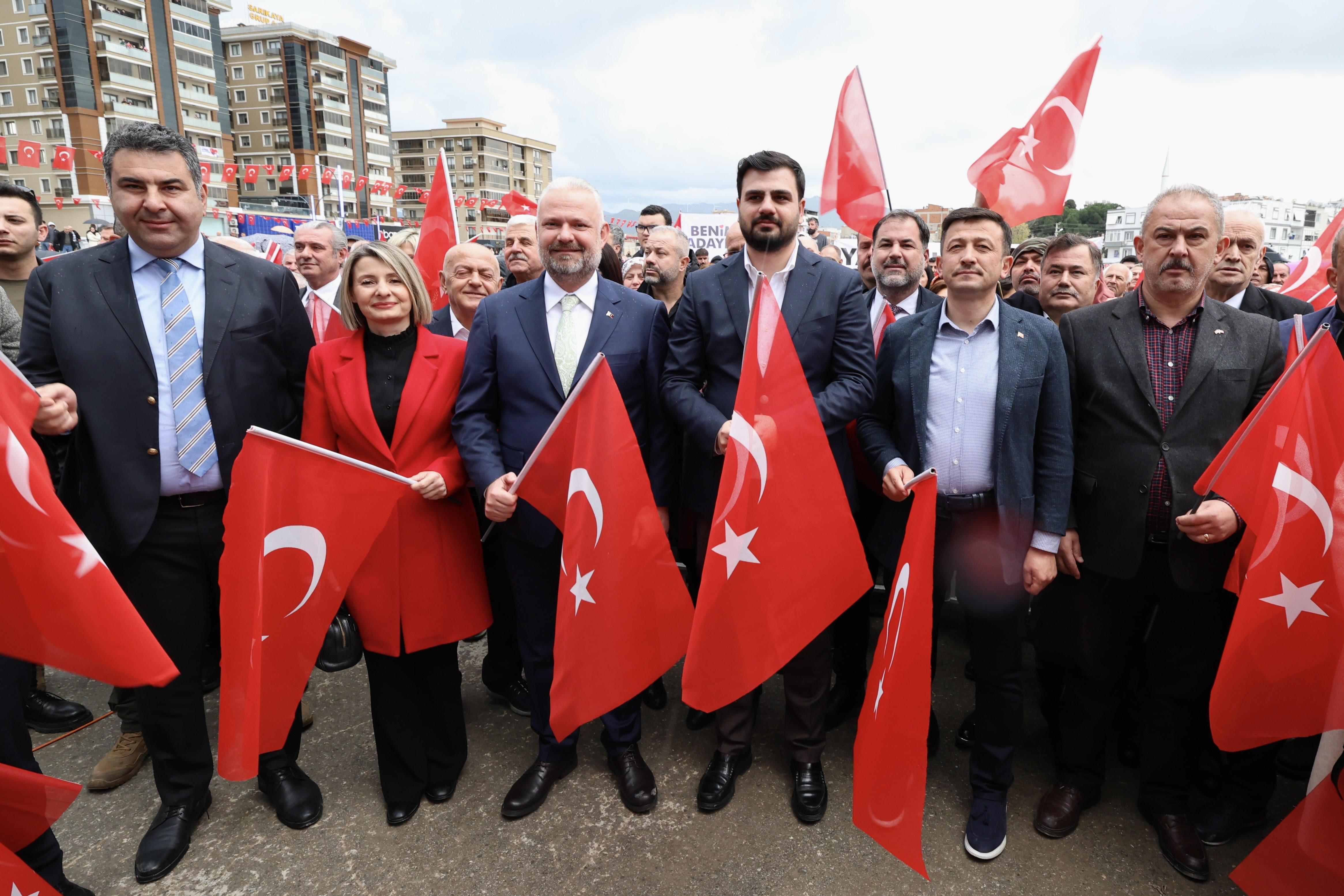 Menemen 100. Yıl Köprülü Kavşağı açıldı