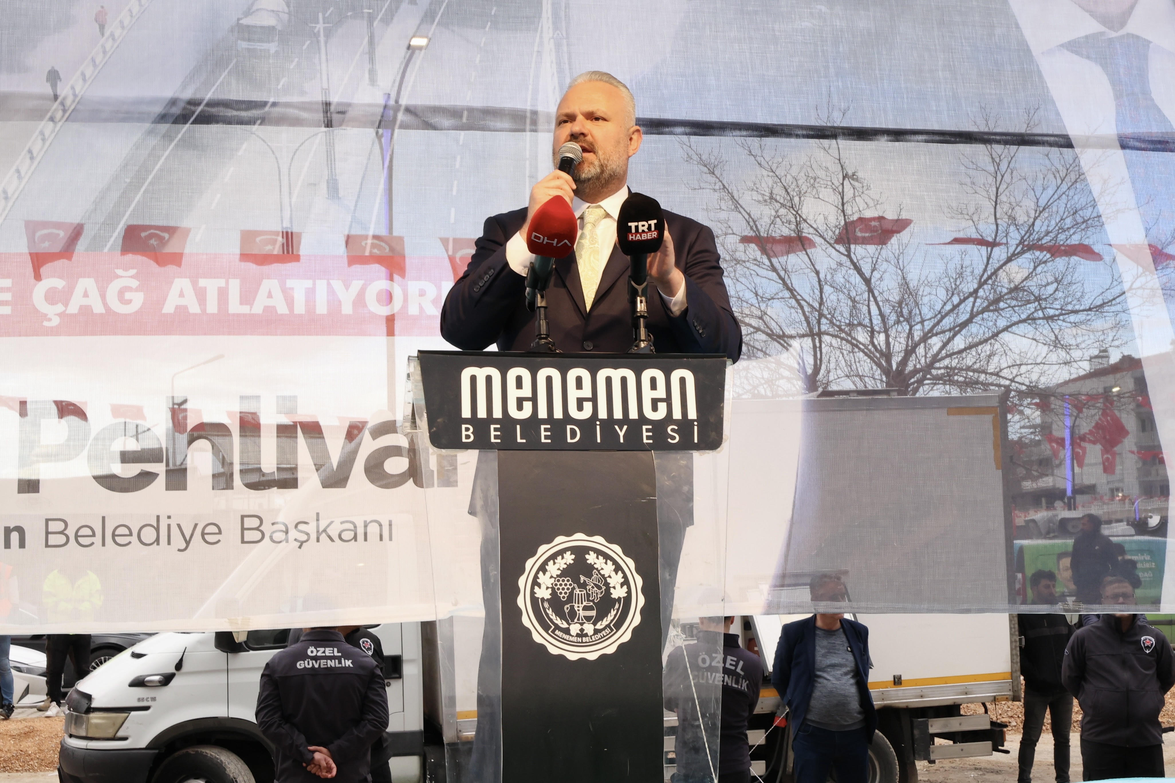 Menemen 100. Yıl Köprülü Kavşağı açıldı