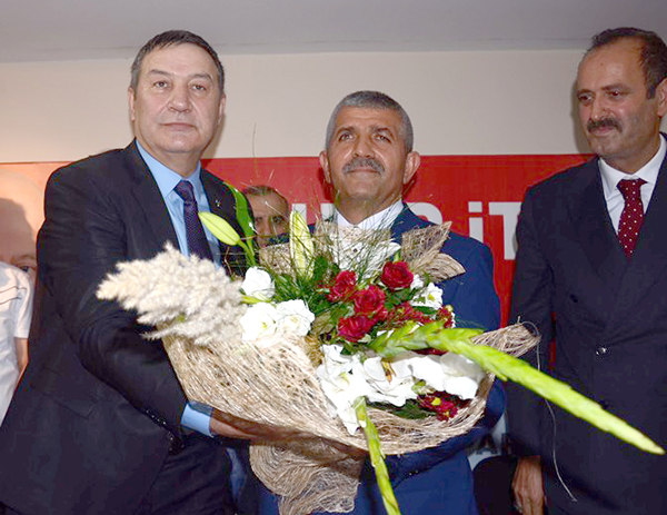 MHP'de Şahin dönemi başladı