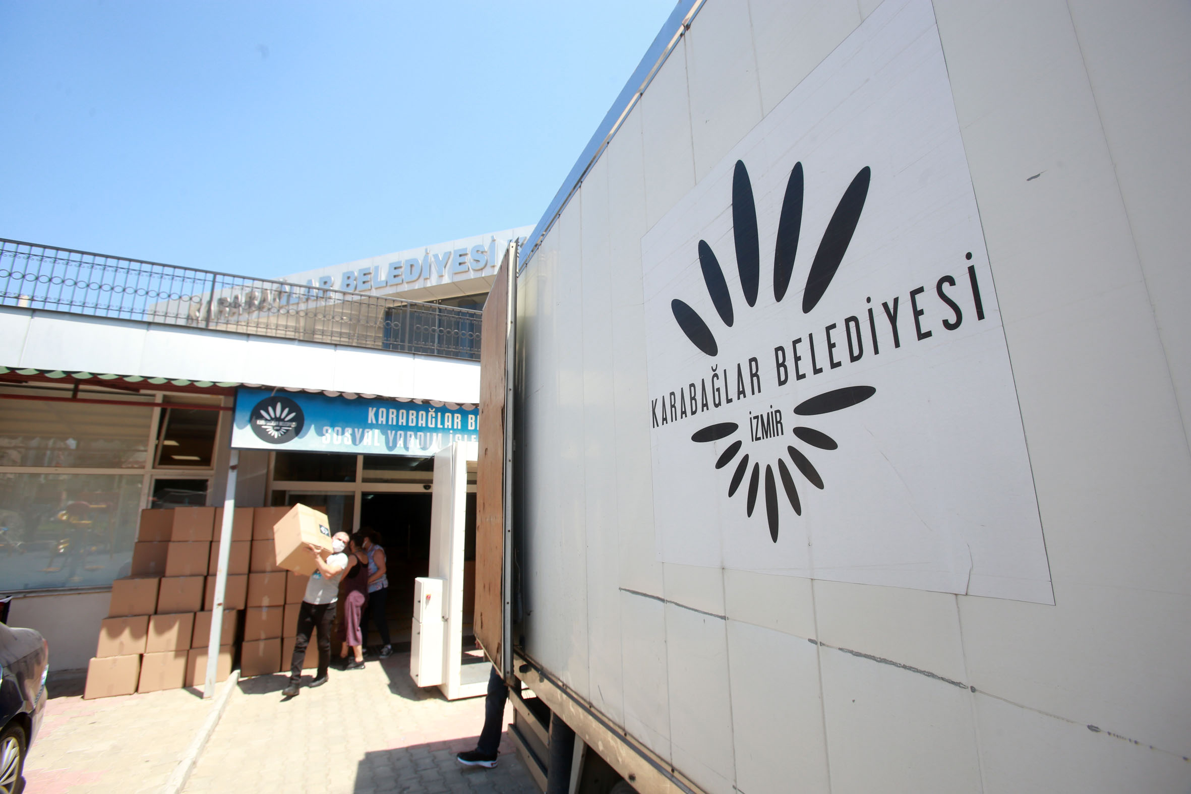 Karabağlar Belediyesi'nden  Muğla'ya destek