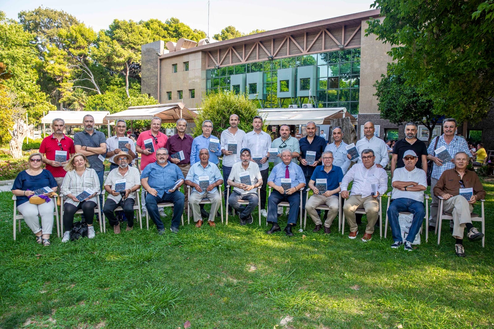 İzmirli 46 Gazeteci Sosyal Projede Buluştu