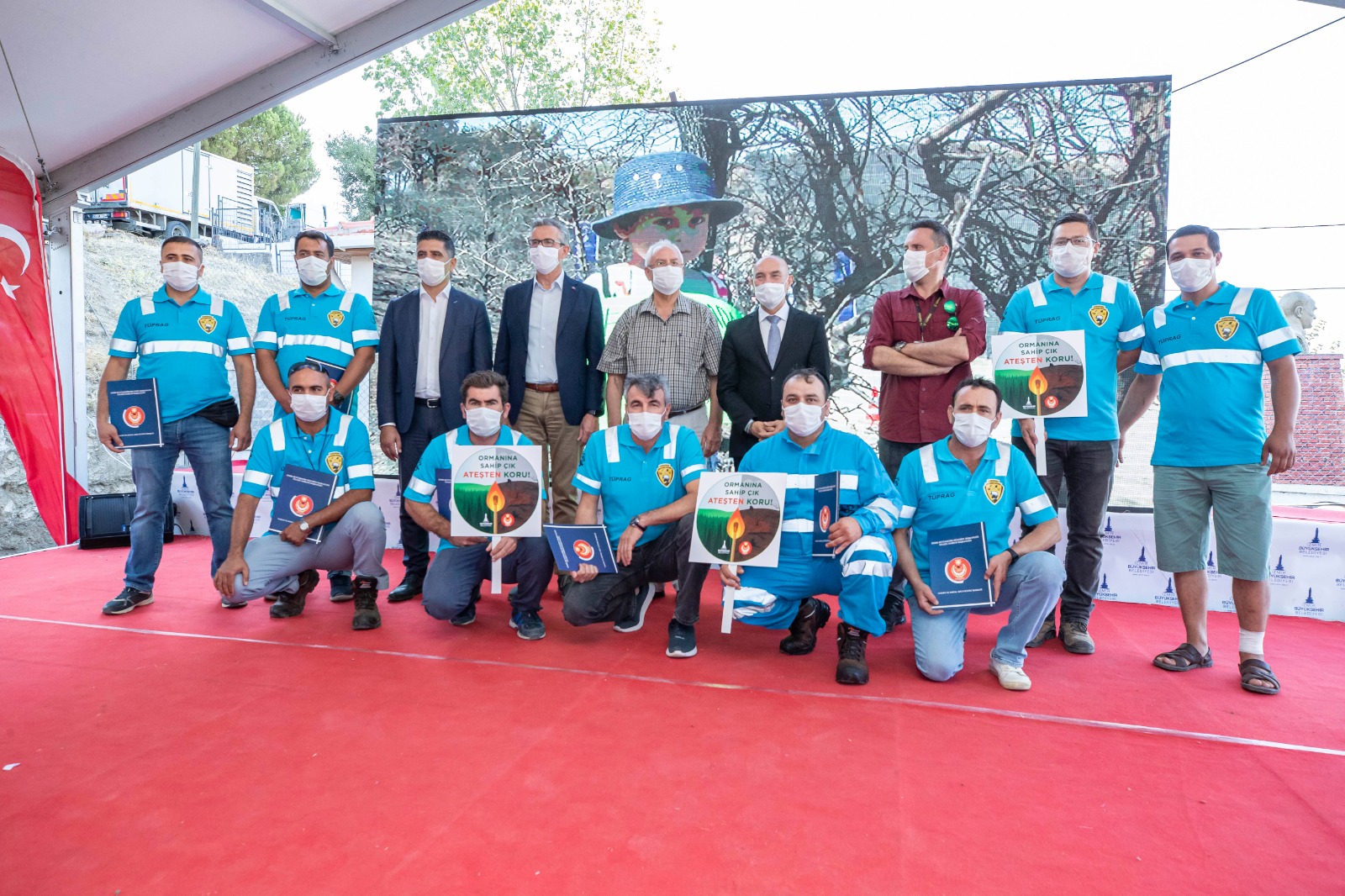 Büyük yangının ikinci yılı