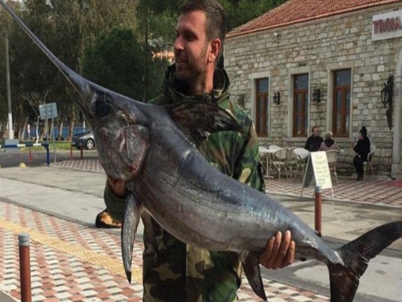 Oltayla yakaladı, bu pozu verdi!